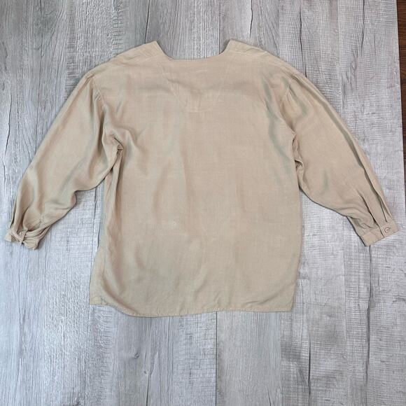 Sostanza Tan Silk Minimalist Top Womens L V-Neck Button Up Long Sleeve 100% Silk - Picture 5 of 7